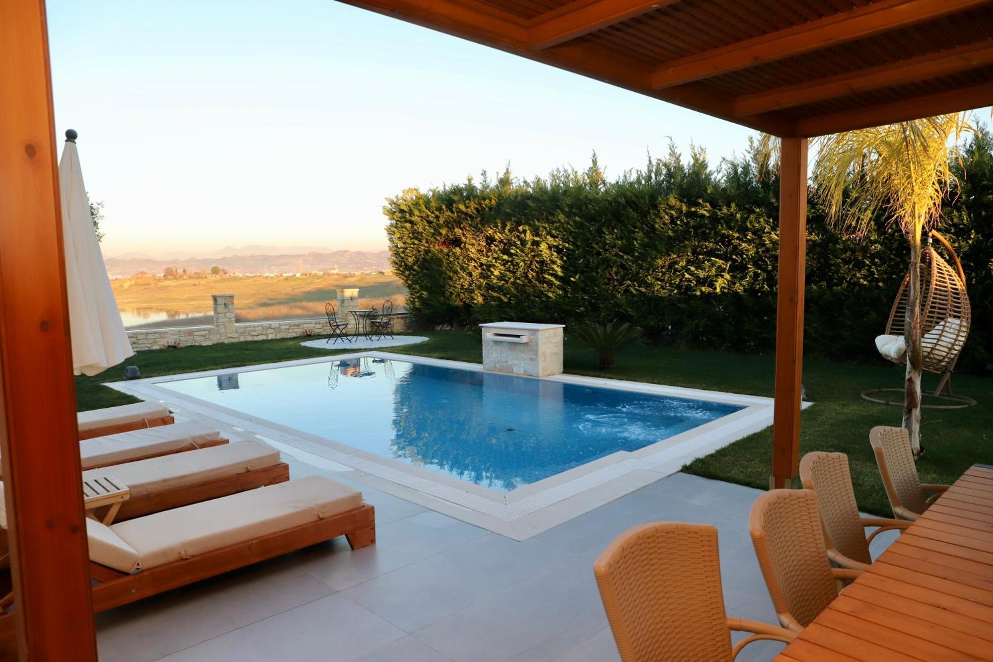 Green Villa With Private Pool Durres Ngoại thất bức ảnh