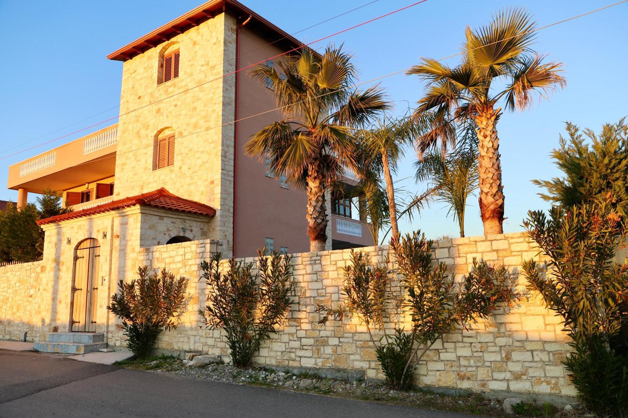 Green Villa With Private Pool Durres Ngoại thất bức ảnh