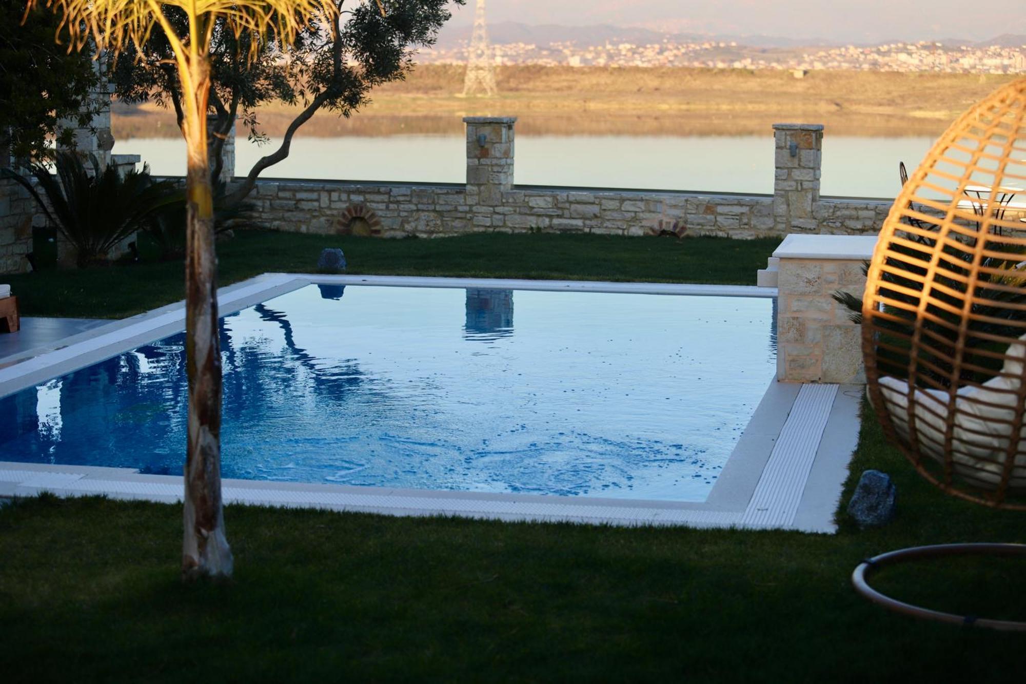 Green Villa With Private Pool Durres Ngoại thất bức ảnh